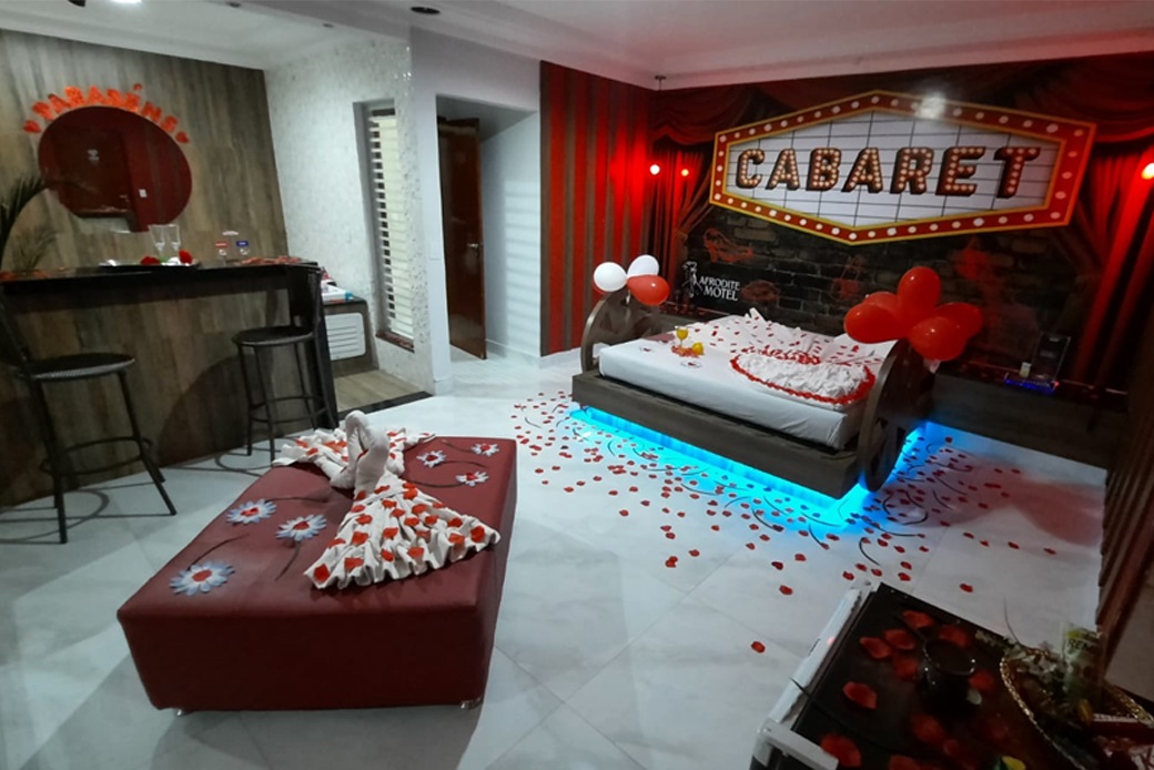 Motel Suite